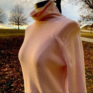 Vintage 80’s JCrew roll top turtleneck.